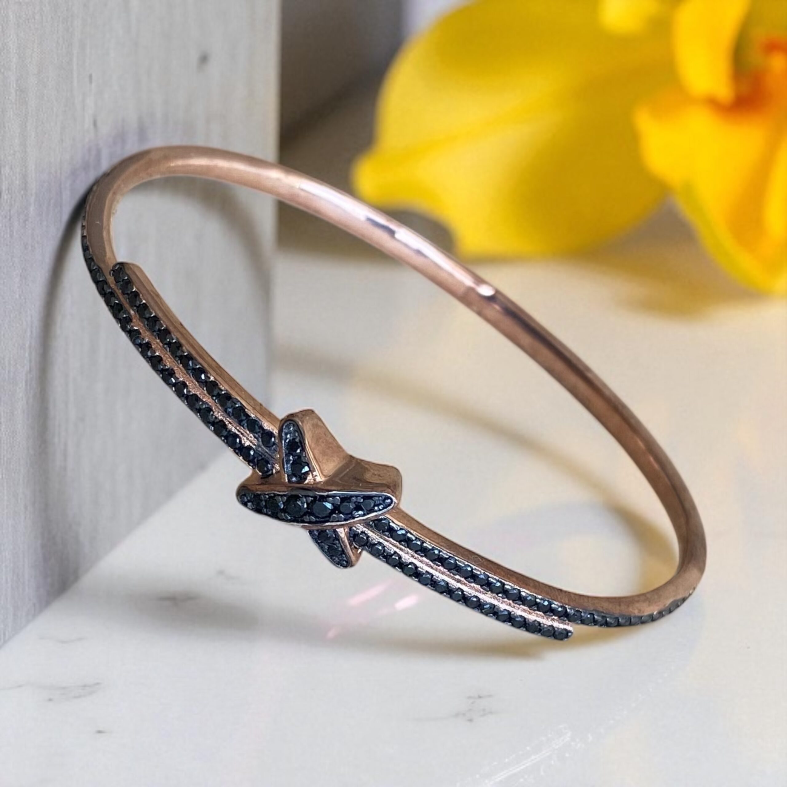 X Kelepçe Bileklik - Görsel 2